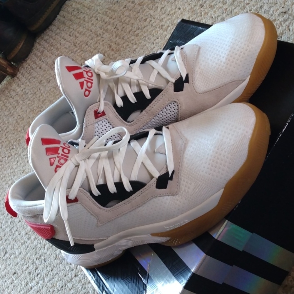 Adidas Dame Lilard 2.0 9.5 Mens Home whites.